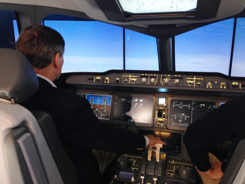 Climbing after take-off in the MC-21