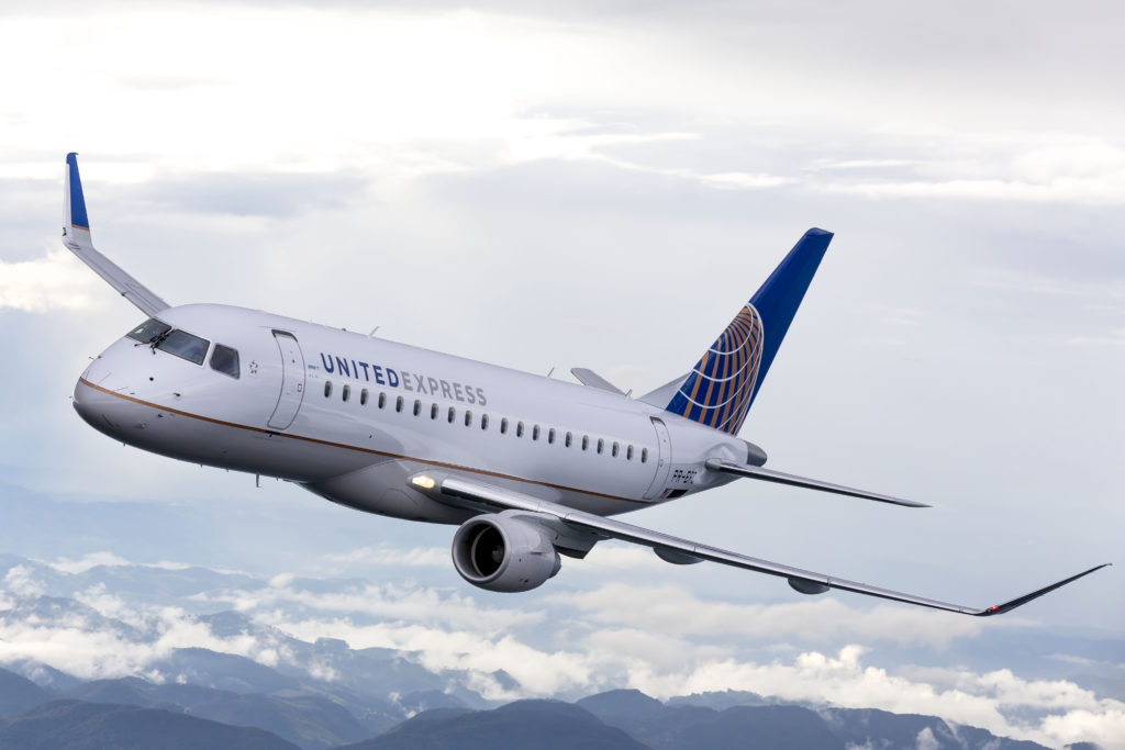 01UnitedExpress020414